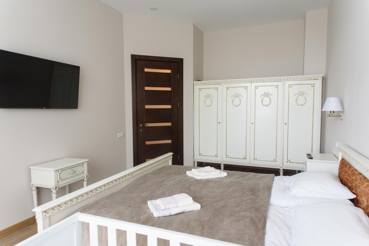 Boulevard Apartment Батуми Екстериор снимка