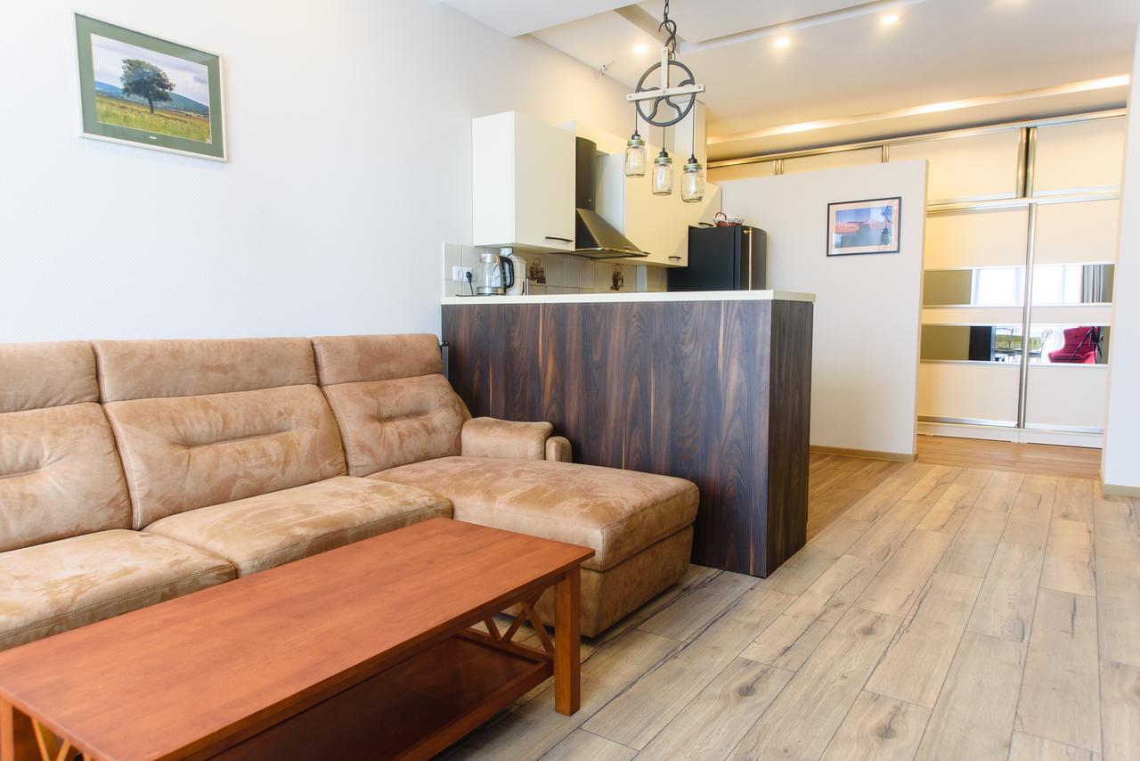 Boulevard Apartment Батуми Екстериор снимка